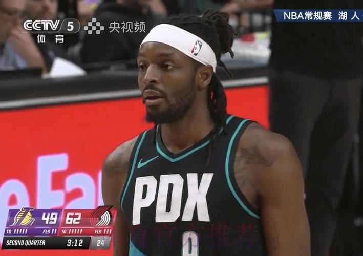 开拓者132-116赢湖人!杨瀚森0分,目睹发展联盟对手在NBA砍21分 开拓者132-116赢湖人!杨瀚森0分,目睹发展联盟对手在NBA砍21分